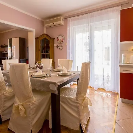 Vukic 2 * Crikvenica